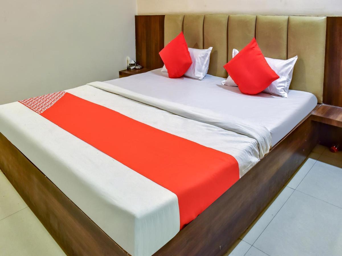 Oyo 78471 Hotel Platinum Bilāspur 외부 사진